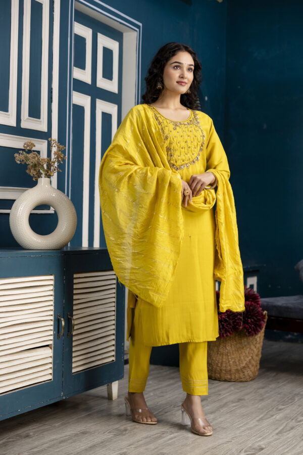 Handworked Kurti Set with Plain Trouser & Dupatta - Image 6