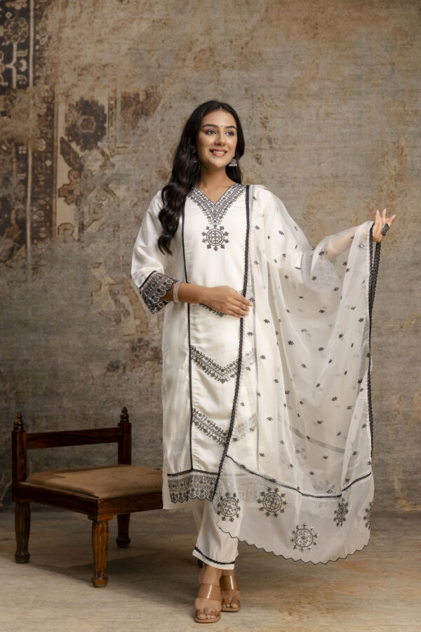 Sequined Elegance Set - Image 4