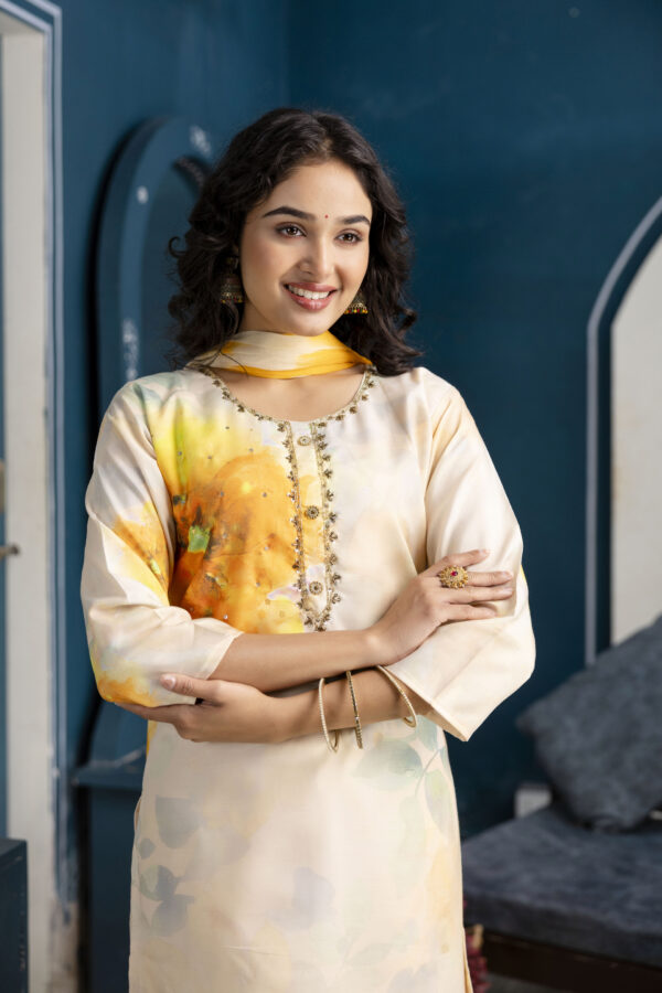 Digital Dream Kurti Set - Image 12