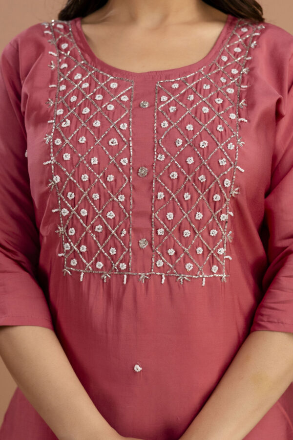 Handworked Round Neck Kurti with Plain Dupatta & Plain Trousers - Image 2