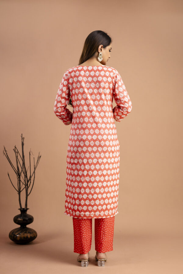 Printed Resham & Sequence Worked Kurti with Handworked Dupatta & Plain Pants - Image 2