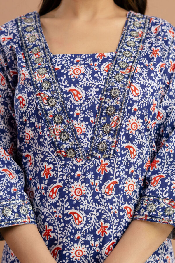 Printed V-Neck Kurti with Resham & Sequence Embellishments, Printed Dupatta & Trousers - Image 10