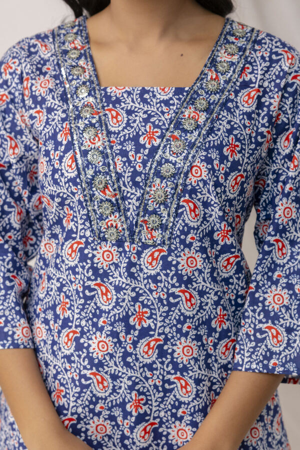 Printed Kurti with Sequence Work - Image 8