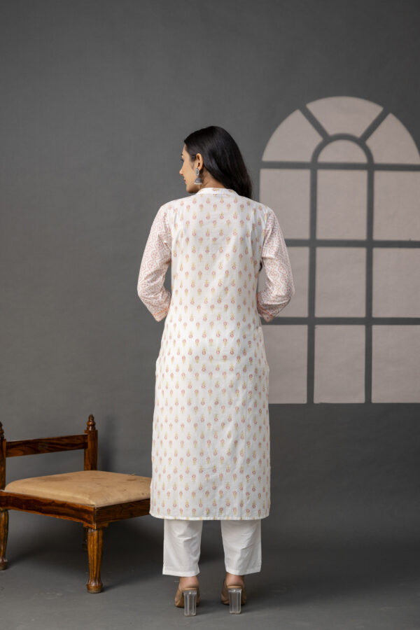 Printed Kurti with Sequence & Digital Work Set - Image 8