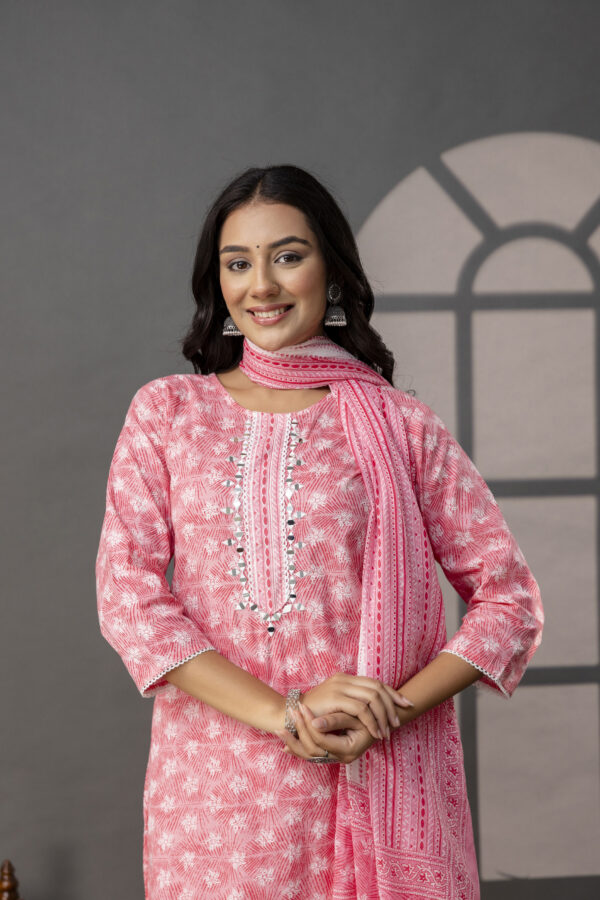 Printed Thread Work Kurti Set - Image 10