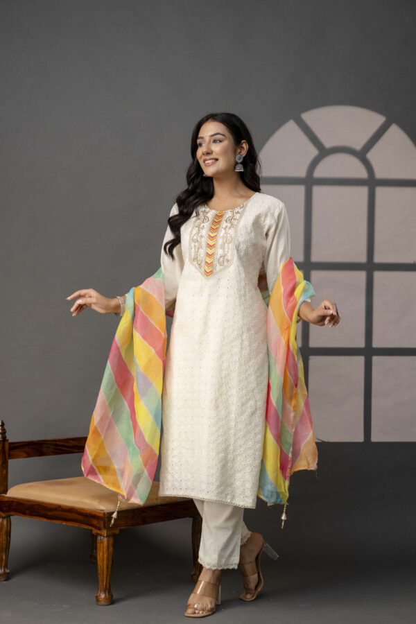 Chic Handcrafted Cotton Set - Image 6