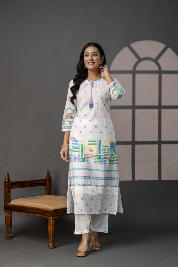 "Artisanal Dori Kurti Set" - Image 3