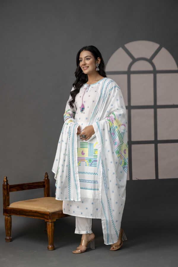 "Artisanal Dori Kurti Set" - Image 5