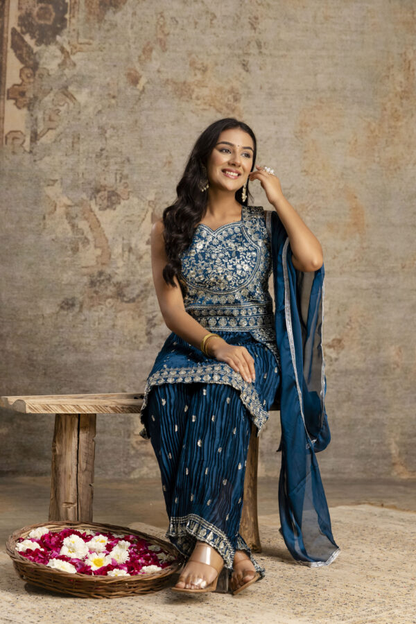 Regal Jari Sharara Set" - Image 6