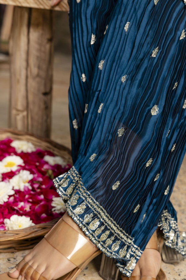 Regal Jari Sharara Set" - Image 4