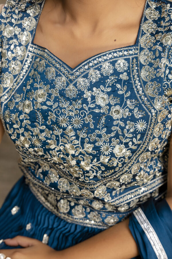 Regal Jari Sharara Set" - Image 3