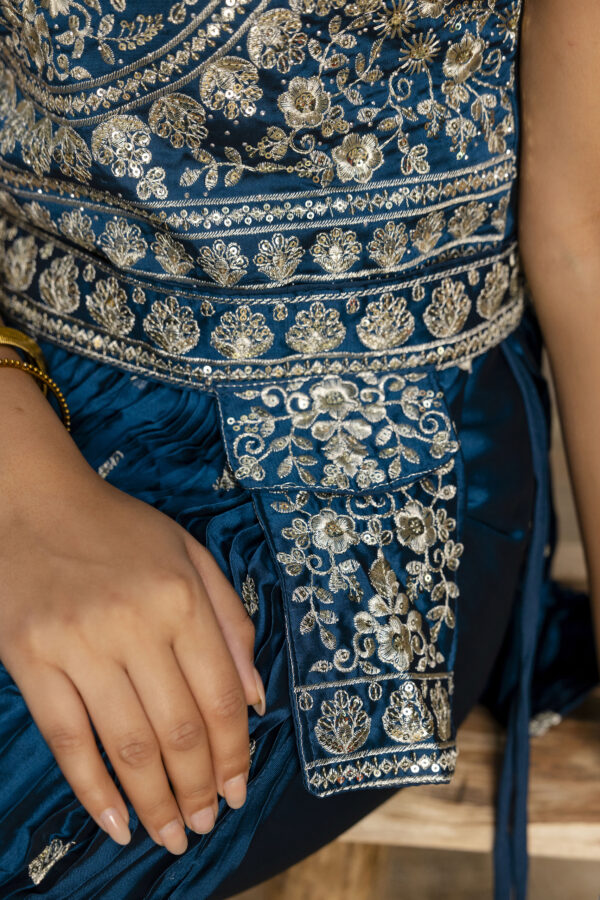 Regal Jari Sharara Set" - Image 2