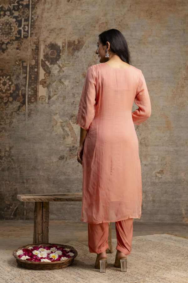 "Pakistani Aari Elegance Set" - Image 9