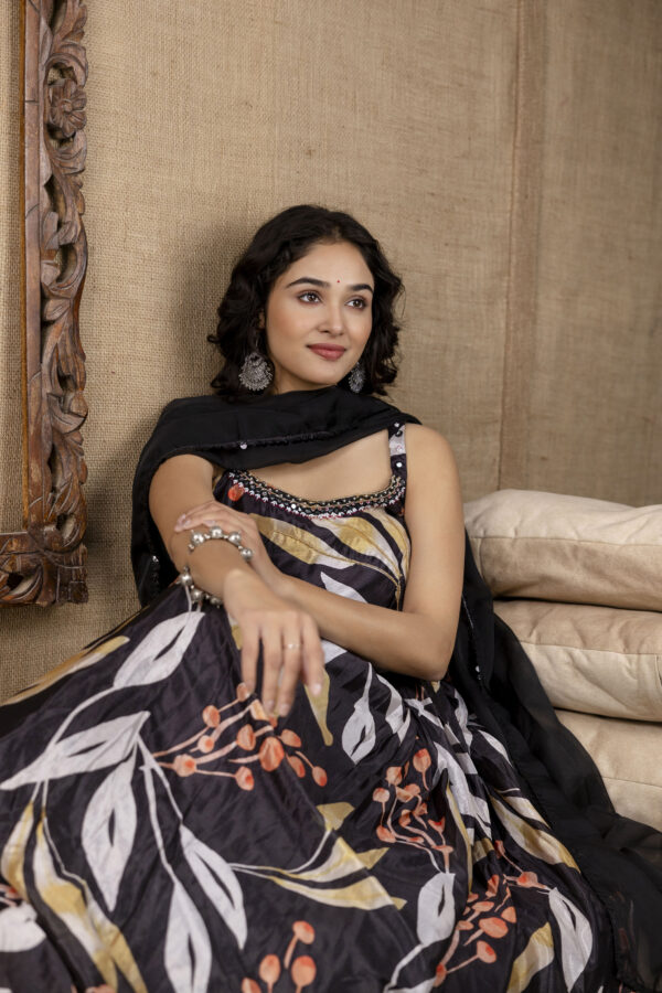 Printed Chinnon Gown with Round Neck and Step Detailing - Image 10