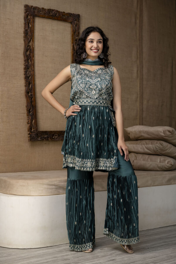 Embellished Sequined & Jari Kurti with Jari Detailed Sharara & Solid Dupatta - Image 6