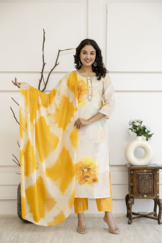 Digital Printed Kurti with Kandana Work, Round Neck, Plain Pants & Double-Toned Dupatta