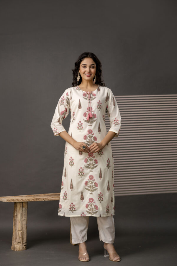 Printed Kurti with Jari Detailing, Plain Trousers & Decorative Dupatta - Image 6