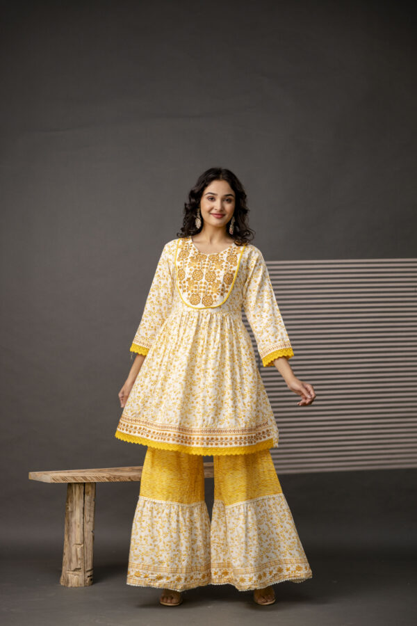 Product Name: Cotton Thread Worked Kurti with Printed Sharara & Dupatta - Image 9