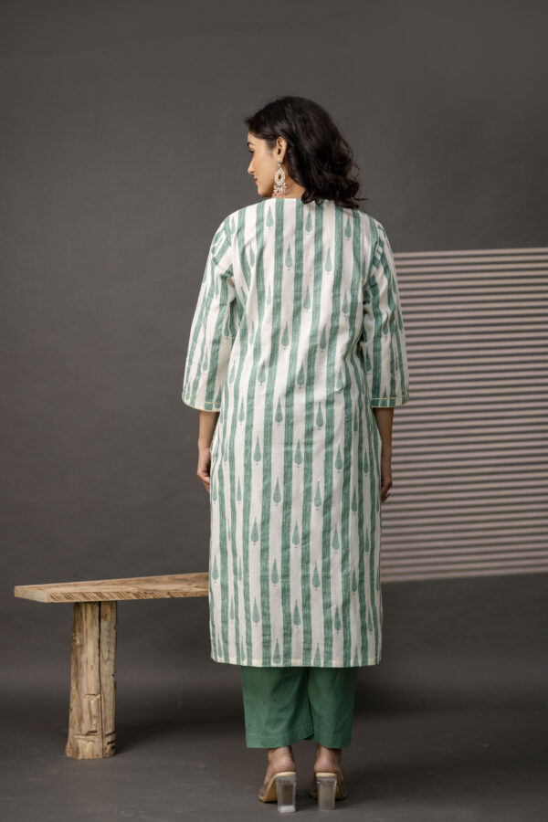 Printed Kurti with Gotta Patti Work, Plain Dupatta & Plain Trouser - Image 2