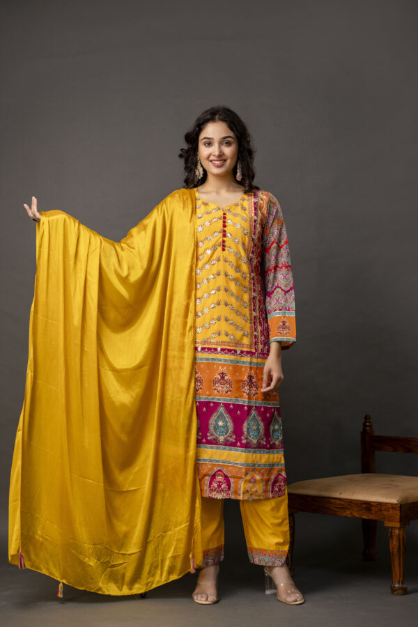 Printed Kurti with Gotta Patti Work, Chinnon Dupatta & Plain Trouser - Image 3