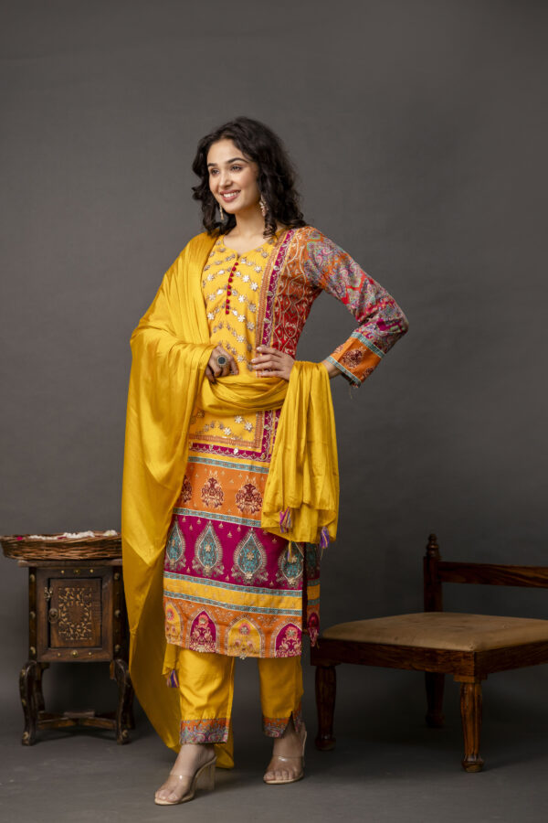 Printed Kurti with Gotta Patti Work, Chinnon Dupatta & Plain Trouser - Image 6