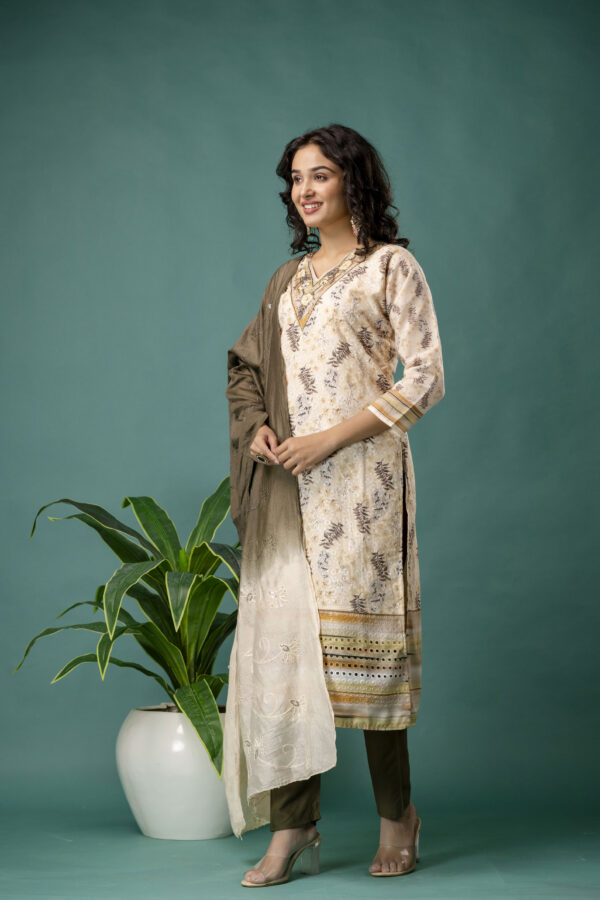 V-Neck Printed Kurti with Chicken Handwork, Silk Worked Dupatta & Plain Pants - Image 5