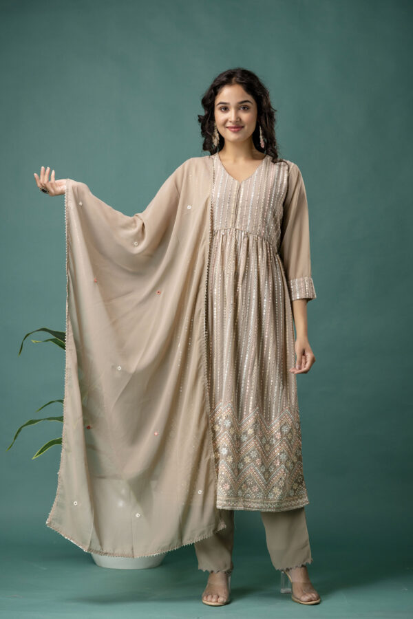 Resham & Sequence Embroidered Kurti with Plain Dupatta & Trousers