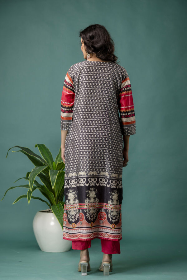 Printed Kurti with Mirror Work, Round Neck, Printed Dupatta & Plain Pants - Image 8