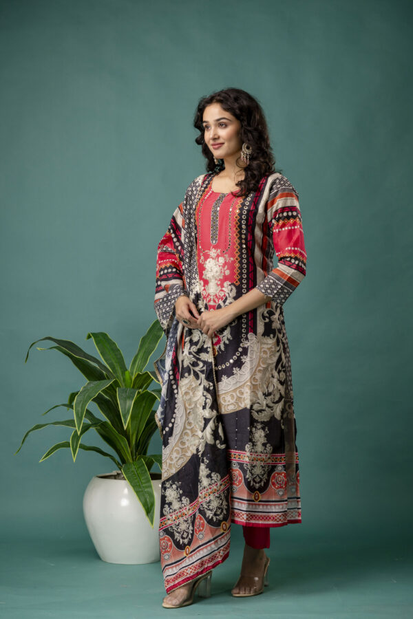 Printed Kurti with Mirror Work, Round Neck, Printed Dupatta & Plain Pants - Image 5
