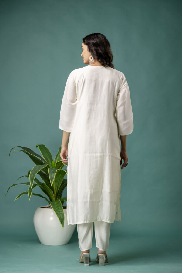 Kantha Worked V-Neck Kurti with Printed Organza Heavy Worked Dupatta & Plain Pant - Image 7