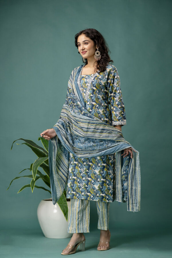 Printed V-Neck Kurti with Dori Work, Printed Dupatta & Printed Trouser - Image 7