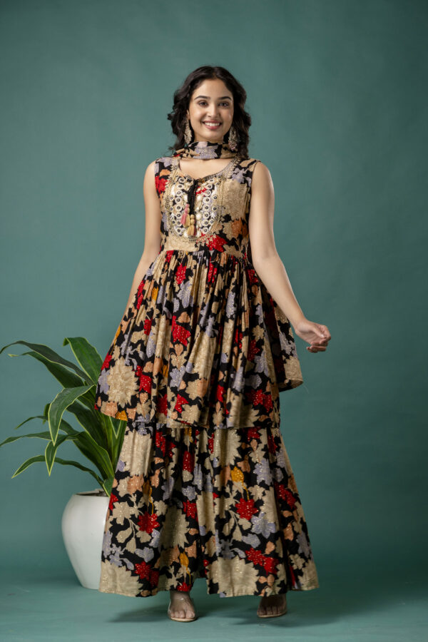 Printed Round Neck Kurti with Resham Work, Printed Dupatta & Printed Trouser - Image 9