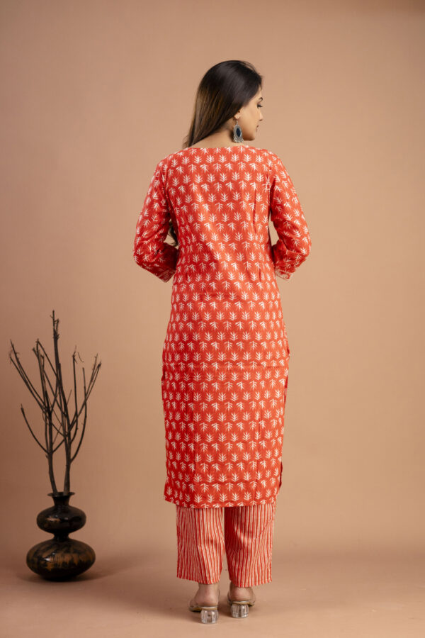 "Printed Kurti with Resham Work V-Neck, Printed Dupatta & Matching Printed Pants" - Image 2