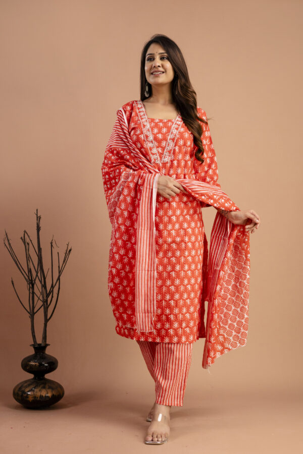 "Printed Kurti with Resham Work V-Neck, Printed Dupatta & Matching Printed Pants" - Image 6