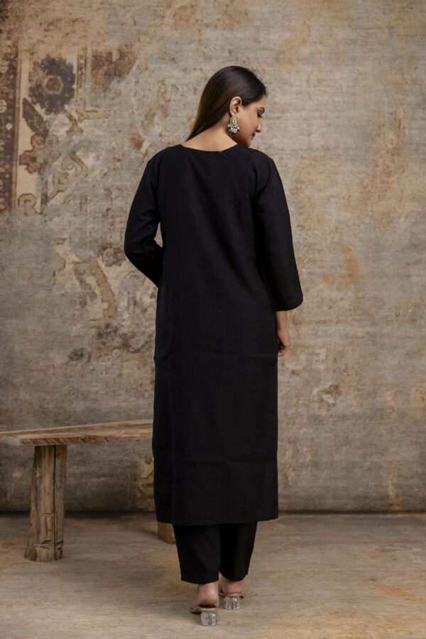 "Resham Work V-Gala Kurti with Simple Bottom & Heavy Resham Work Dupatta" - Image 10