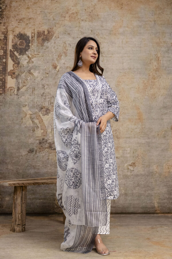"Charming Printed Kurti with Embroidered Work, V-Neck, Printed Dupatta & Matching Printed Pants" - Image 7