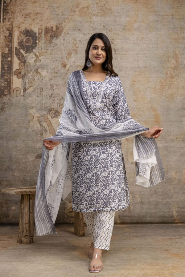 "Charming Printed Kurti with Embroidered Work, V-Neck, Printed Dupatta & Matching Printed Pants" - Image 6