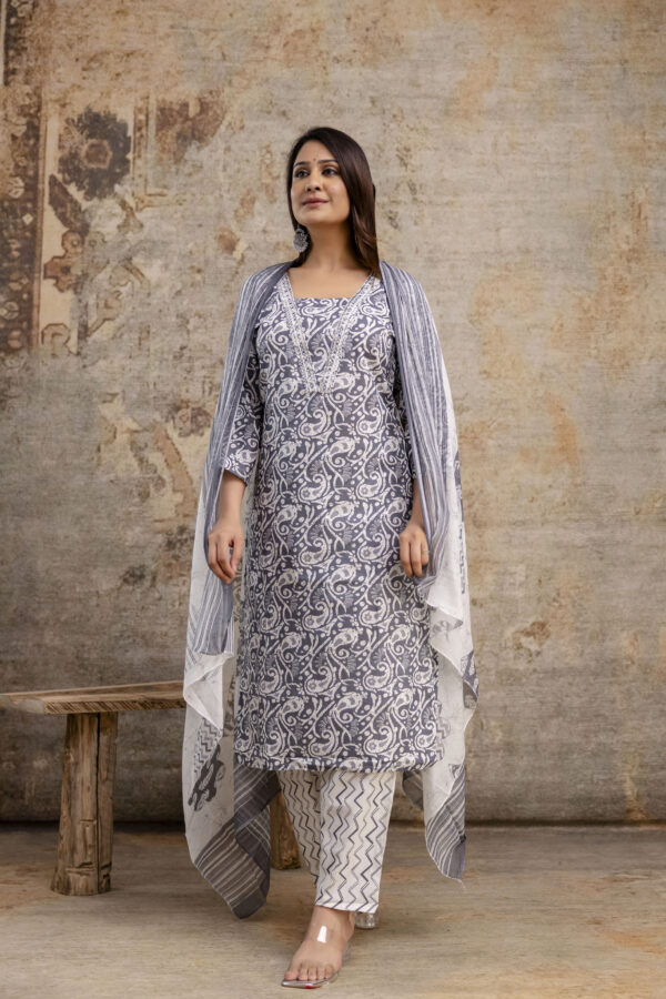"Charming Printed Kurti with Embroidered Work, V-Neck, Printed Dupatta & Matching Printed Pants" - Image 4