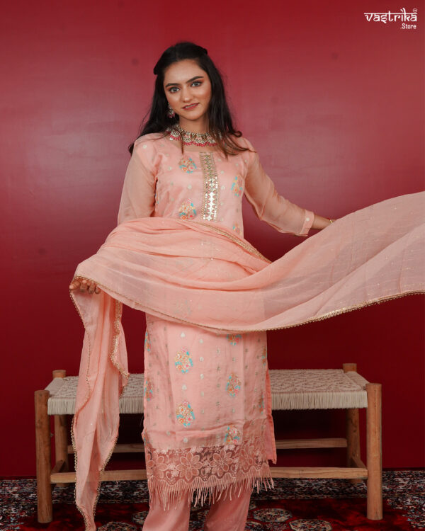 KURTI- ORGANZA DUPATTA- CHIFFON BOTTOM- SANTOON - Image 3