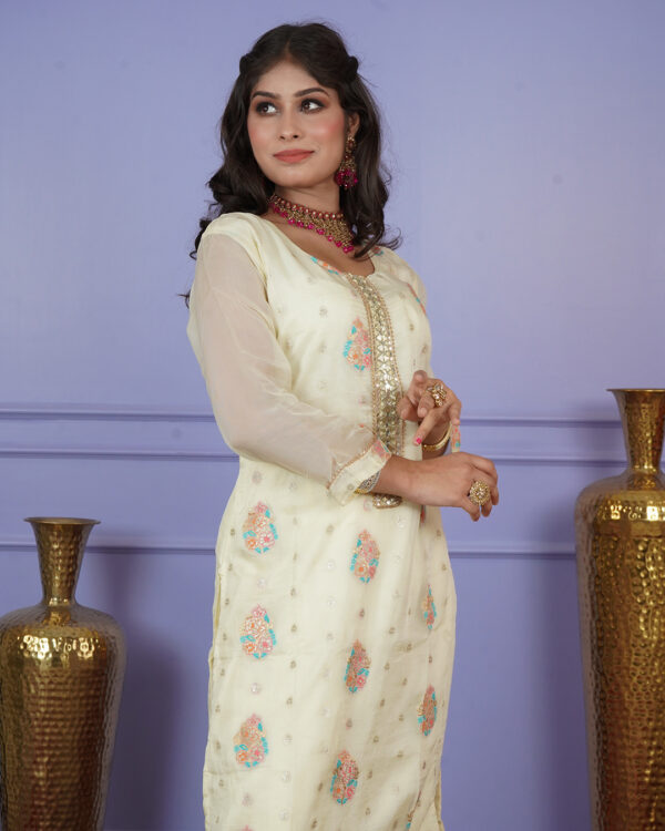 KURTI- ORGANZA DUPATTA- SHIFFON BOTTOM-PURE SILK - Image 2