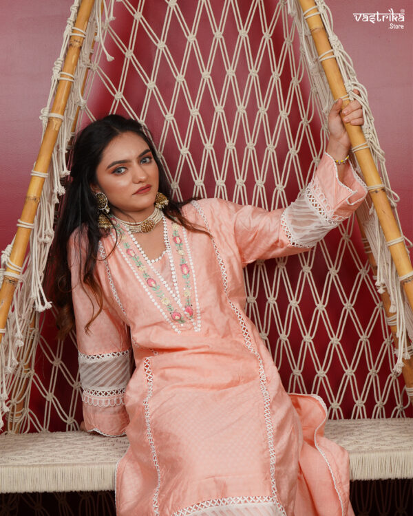 KURTI- COTTON DUPATTA ORGANZA - BOTTOM- COTTON - Image 3