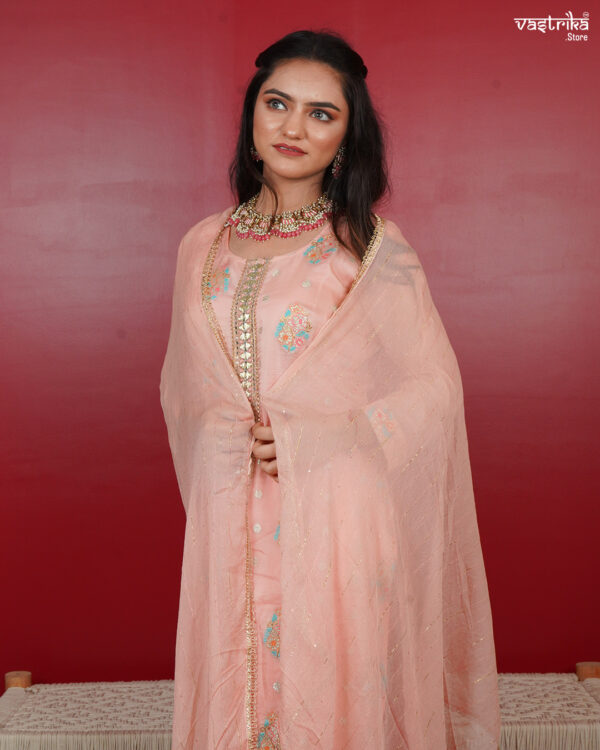 KURTI- ORGANZA DUPATTA- CHIFFON BOTTOM- SANTOON - Image 4