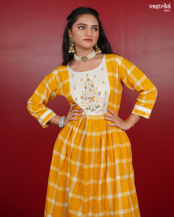 KURTI- KHADI COTTON FROACK DUPATTA-COTTON BOTTOM-COTTON - Image 7
