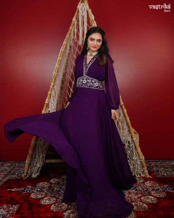 ONE PEICE GOWN - Image 6