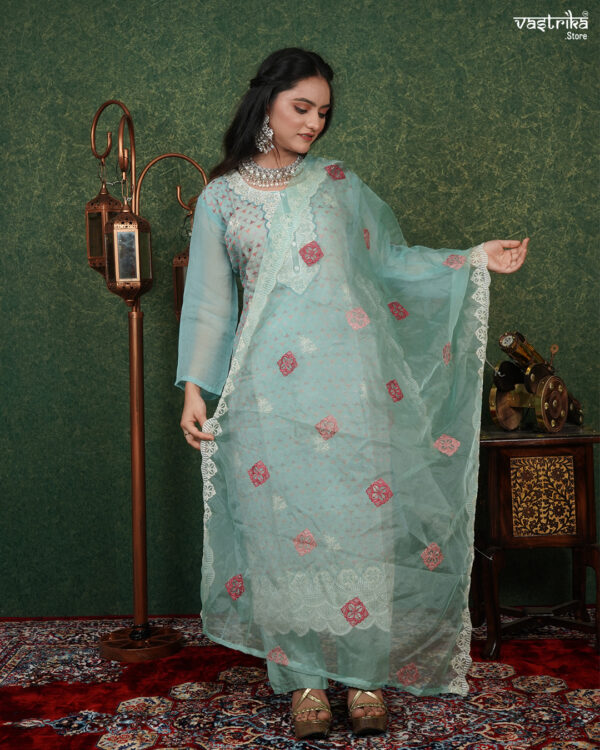 KURTI-PURE CHEKIN AMBRODRI DUPATTA-ORGANJA 4 SIDE WORK BOTTOM-PURE SENTON
