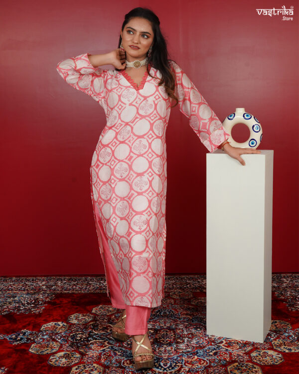 KURTI-CHANDERI SILK DUPATTA-CHANDERI SILK BOTTOM- CHANDERI SILK - Image 8