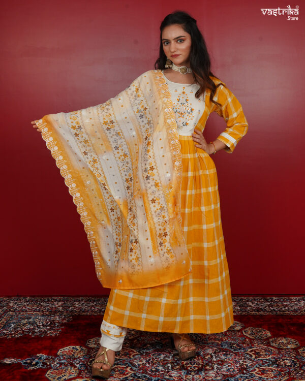 KURTI- KHADI COTTON FROACK DUPATTA-COTTON BOTTOM-COTTON - Image 4